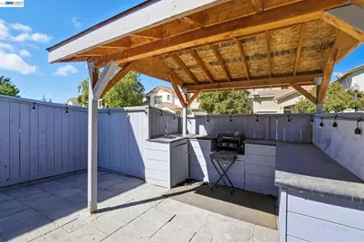 3209 Beretania Way, Sacramento, CA 95834 - Photo 31