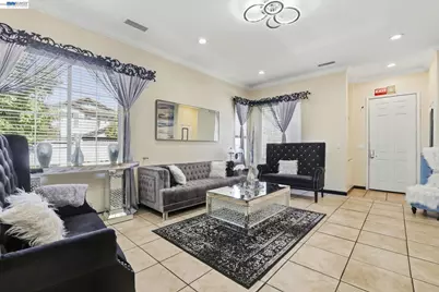 3209 Beretania Way, Sacramento, CA 95834 - Photo 5