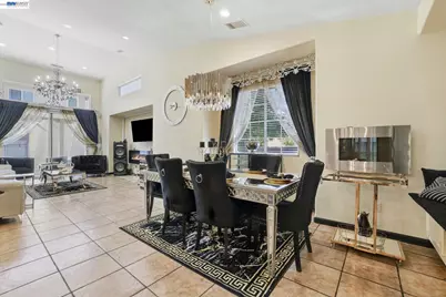 3209 Beretania Way, Sacramento, CA 95834 - Photo 17