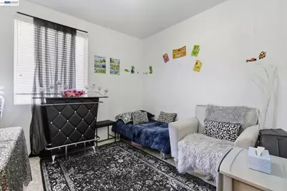 3209 Beretania Way, Sacramento, CA 95834 - Photo 19