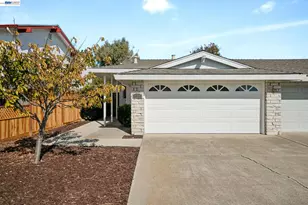 2705 Bayview Dr, Alameda, CA 94501 - Photo 1