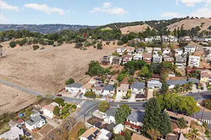 10600 Sheldon St, Oakland, CA 94605 - Photo 19