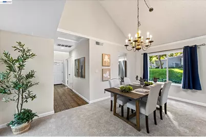 5197 Willowview Ct, Pleasanton, CA 94588 - Photo 9