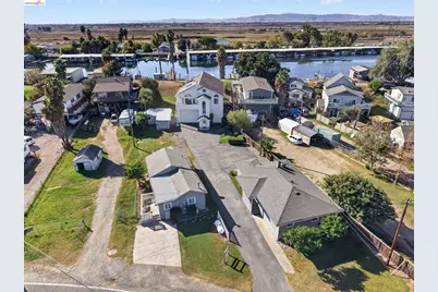 649 Riverview Pl, Bethel Island, CA 94511 - Photo 5