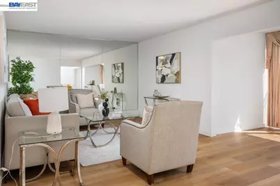 2137 Otis Dr #204, Alameda, CA 94501 - Photo 5