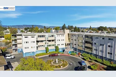 2137 Otis Dr #204, Alameda, CA 94501 - Photo 29
