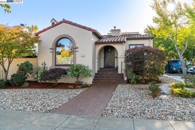 3100 Fernside Blvd, Alameda, CA 94501 - Photo 1