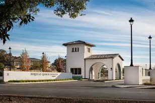 2100 Via Santa Elena, Morgan Hill, CA 95037 - Photo 9