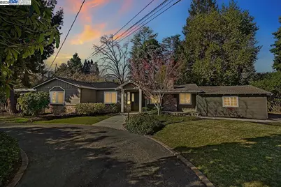 200 Del Amigo Rd, Danville, CA 94526 - Photo 1