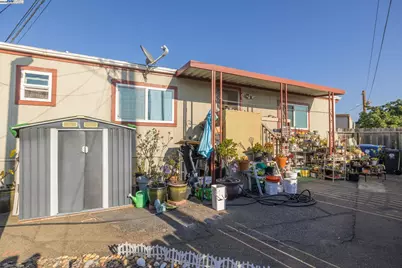 3998 Castro Valley Blvd #36, Castro Valley, CA 94546 - Photo 1