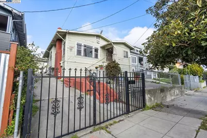 2407 19th Ave, Oakland, CA 94606 - Photo 1