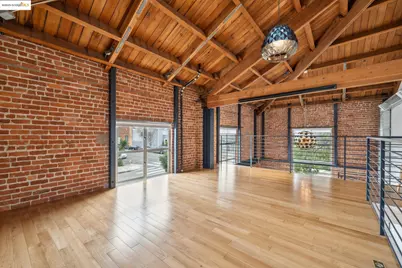 2336 Magnolia St #1, Oakland, CA 94607 - Photo 1