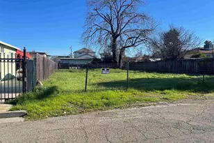 226 12th St, Vallejo, CA 94590 - Photo 1