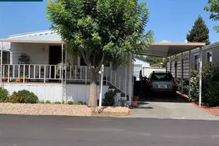 171 Sunset Dr, Pittsburg, CA 94565 - Photo 1