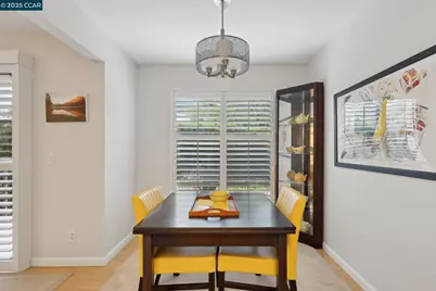 460 Civic Dr #108, Walnut Creek, CA 94596 - Photo 1