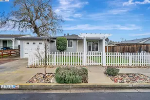 1055 Locust St, Livermore, CA 94551 - Photo 1