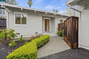 812 Country Club Dr, Moraga, CA 94556 - Photo 1