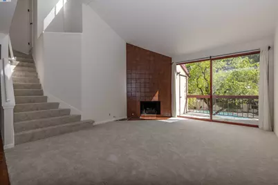 25912 Hayward Blvd #205, Hayward, CA 94542 - Photo 1