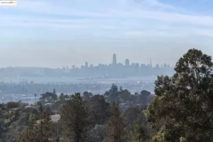 93 Thousand Oaks St, Oakland, CA 94605 - Photo 1