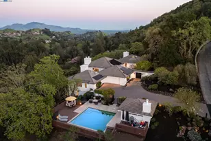 11 Leslyn Ln, Lafayette, CA 94549 - Photo 1