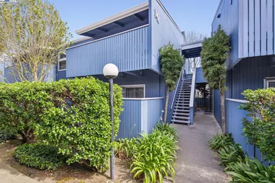 141 Piccadilly Pl #B, San Bruno, CA 94066 - Photo 1