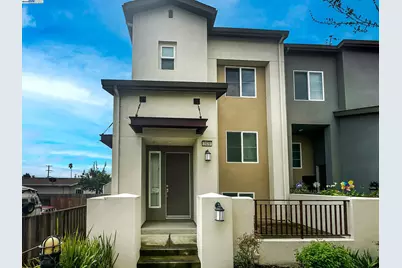 2828 10th St, San Pablo, CA 94806 - Photo 1