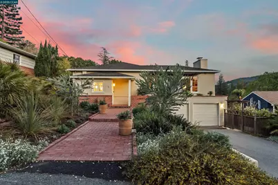 52 Acacia Dr, Orinda, CA 94563 - Photo 1