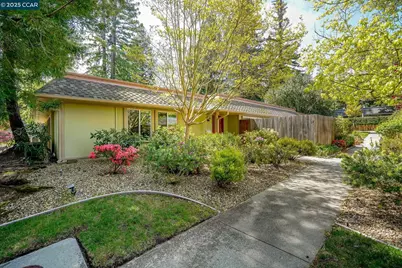 1625 Skycrest Dr #27, Walnut Creek, CA 94595 - Photo 1