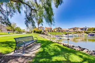 19 Newport Dr, Napa, CA 94559 - Photo 1