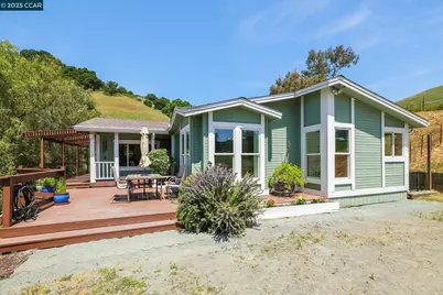 2251 Rancho Del Lago Rd, Martinez, CA 94553 - Photo 1