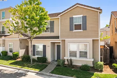 1522 Cat Tail Dr, Stockton, CA 95204 - Photo 1