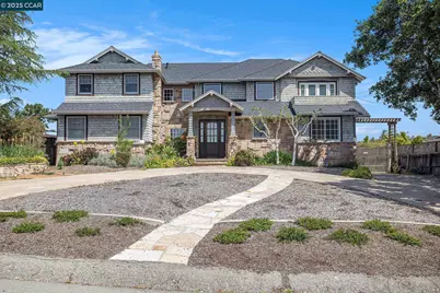 18047 Reamer Rd, Castro Valley, CA 94546 - Photo 1