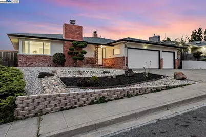 2475 Harborview Dr, San Leandro, CA 94577 - Photo 1