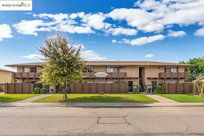 1510 12th, Tracy, CA 95376 - Photo 1