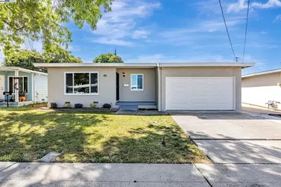 452 Solano Ave, Hayward, CA 94541 - Photo 1