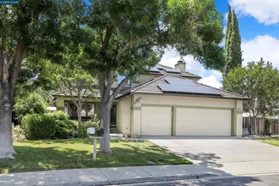 900 Woodsong Ln, Brentwood, CA 94513 - Photo 1