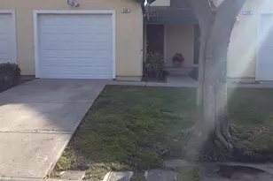 126 Peppermill Ln, Pittsburg, CA 94565 - Photo 1