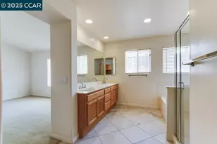 4513 Country Hls Dr, Antioch, CA 94531 - Photo 21