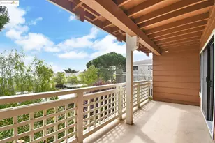 805 Red Leaf Ct, San Francisco, CA 94134 - Photo 1