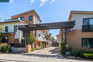 962 Mountain View Dr, Lafayette, CA 94549 - Photo 1