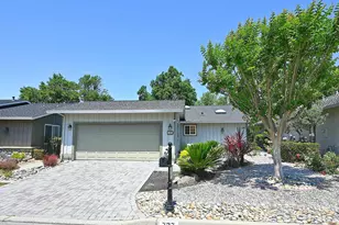 727 Paradise Valley Ct, Danville, CA 94526 - Photo 1