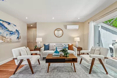 198 Schooner Ct, Richmond, CA 94804 - Photo 1