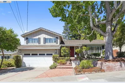 17331 Mayflower Dr, Castro Valley, CA 94546 - Photo 1