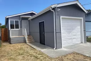 321 Maine Ave, Richmond, CA 94804 - Photo 1