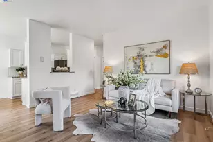 207 Bayside Ct, Richmond, CA 94804 - Photo 1