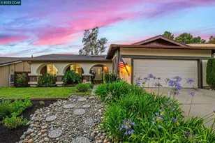 277 Holiday Hills Dr, Martinez, CA 94553 - Photo 1