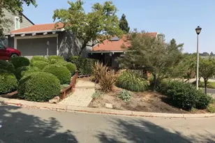 20 Tamarisk, Moraga, CA 94556 - Photo 1