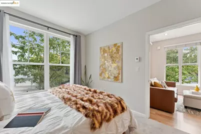 1121 40th St #5204, Emeryville, CA 94608 - Photo 1