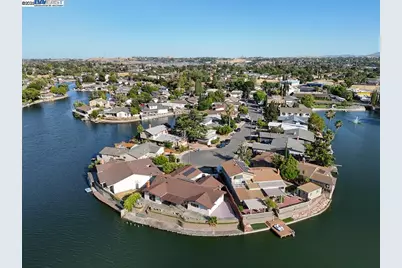 11 Alhambra Ct, Antioch, CA 94509 - Photo 1