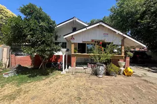 2174 Ash St, Stockton, CA 95206 - Photo 1